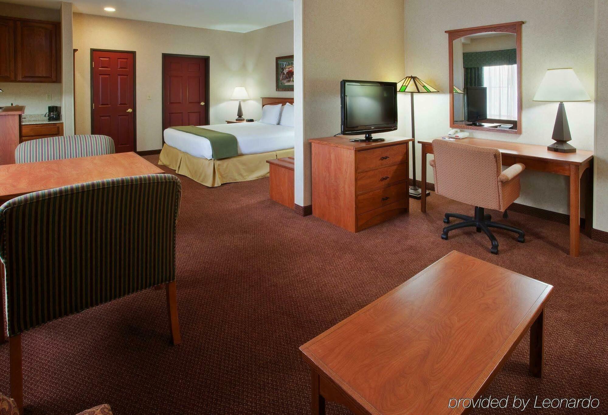 Holiday Inn Express Hotel & Suites Manteca By Ihg Εξωτερικό φωτογραφία