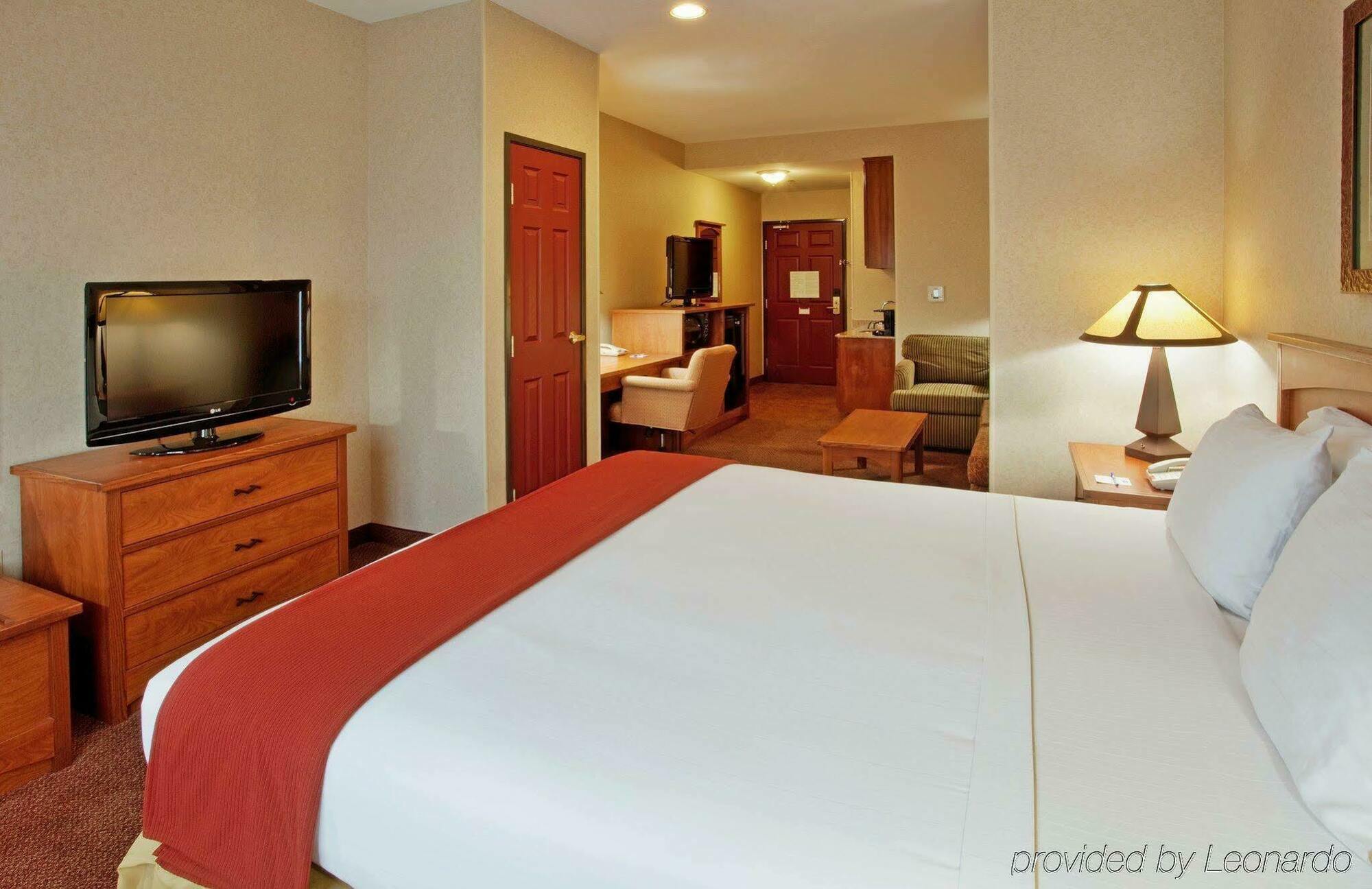 Holiday Inn Express Hotel & Suites Manteca By Ihg Εξωτερικό φωτογραφία