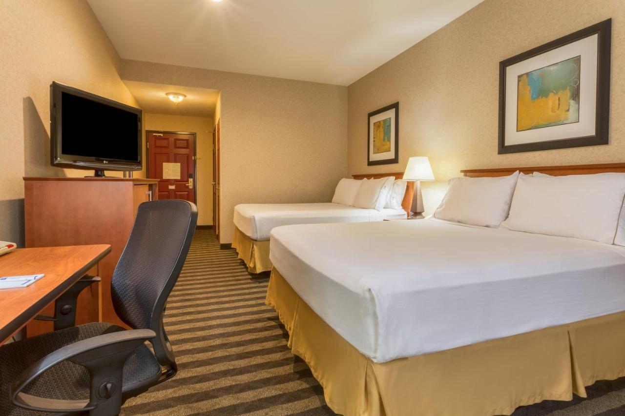 Holiday Inn Express Hotel & Suites Manteca By Ihg Εξωτερικό φωτογραφία