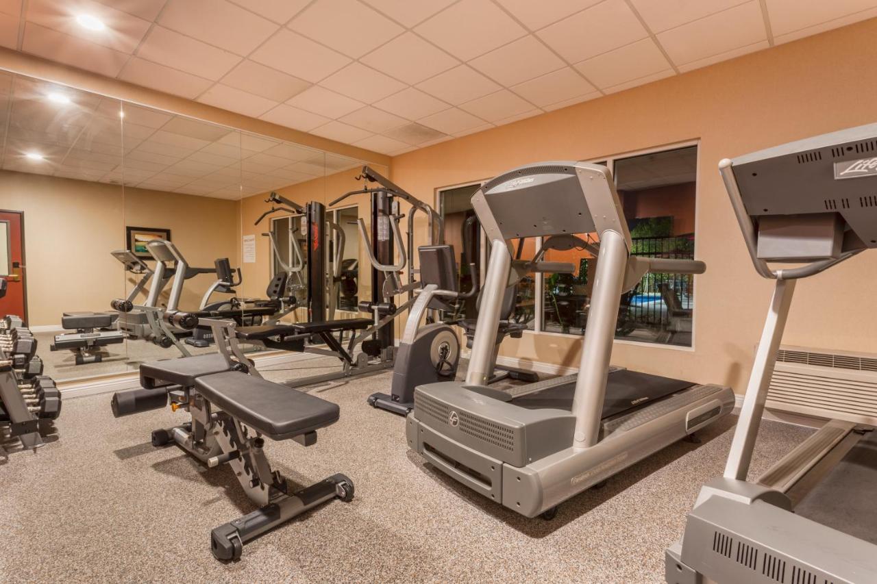Holiday Inn Express Hotel & Suites Manteca By Ihg Εξωτερικό φωτογραφία