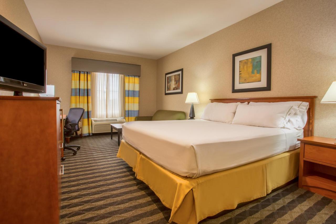 Holiday Inn Express Hotel & Suites Manteca By Ihg Εξωτερικό φωτογραφία