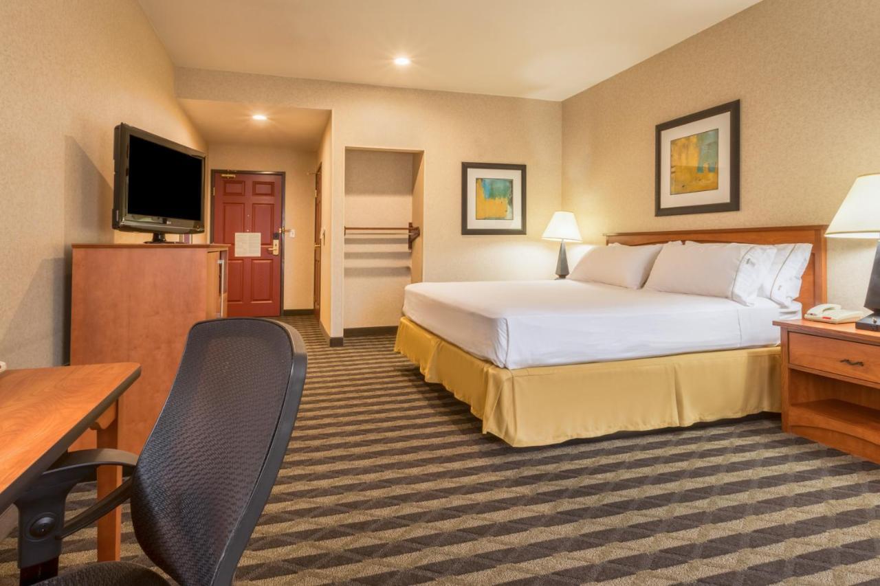 Holiday Inn Express Hotel & Suites Manteca By Ihg Εξωτερικό φωτογραφία
